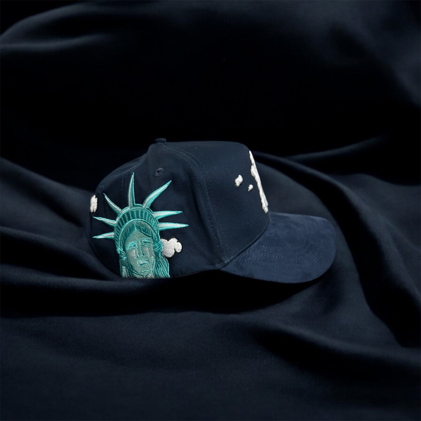 31 Hats “NY Clouds”